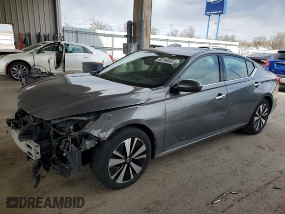 2019 Nissan Altima 2.5 SL with VIN 1N4BL4EV0KC228003, listed as a Copart auction lot 50754555 with 81,154 mi miles and Salvage Title. Bid and sale history available at carsss.com. Image 1.