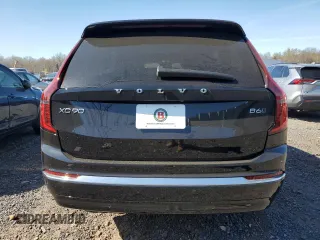2025 Volvo XC90 with VIN YV4062PGXS1375711, listed as a Copart auction lot 52612965 with 40 mi miles and Salvage Title. Bid and sale history available at DreamBid. Image 6.
