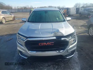2022 GMC Terrain SLE z VIN 3GKALMEV0NL190467, wystawiony jako IAAI lot #41608547 z przebiegiem 54 926 mil mil oraz . Historia ofert i sprzedaży dostępna na DreamBid. Obrazek 12.