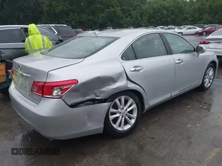 2011 Lexus ES 330 with VIN JTHBK1EG4B2450478, listed as a IAAI auction lot 42407041 with 208,695 mi miles and . Bid and sale history available at DreamBid. Image 4.