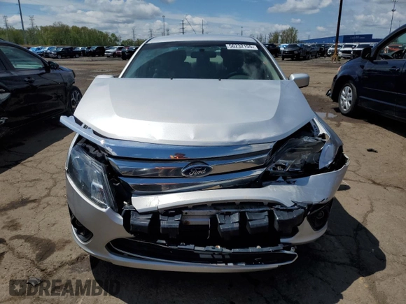 2012 Ford Fusion SE with VIN 3FAHP0HGXCR198032, listed as a Copart auction lot 56232155 with 130,473 mi miles and Clean title. Bid and sale history available at DreamBid. Image 5.