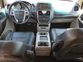 2016 Chrysler Town & Country Touring with VIN 2C4RC1BG4GR193560, listed as a Copart auction lot 53730055 with 132,552 mi miles and Salvage Title. Bid and sale history available at DreamBid. Image 8.