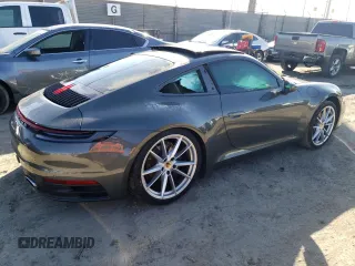 2020 Porsche 911 Carrera with VIN WP0AA2A92LS205872, listed as a Copart auction lot 43086833 with 19,393 mi miles. Bid and sale history available at carsss.com. Image 3.
