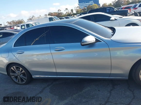 2018 Mercedes-Benz C 300 with VIN 55SWF4JB1JU244077, listed as a IAAI auction lot 41795613 with 90,900 mi miles and . Bid and sale history available at DreamBid. Image 13.