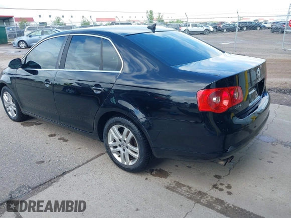 2007 Volkswagen Jetta 2.5 with VIN 3VWSF71K67M104593, listed as a IAAI auction lot 42512355 with 158,409 mi miles and . Bid and sale history available at DreamBid. Image 3.