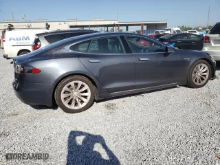 2016 Tesla Model S 90D with VIN 5YJSA1E22GF159054, listed as a Copart auction lot 52079565 with 89,380 mi miles and Salvage Title. Bid and sale history available at carsss.com. Image 3.