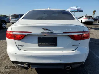 2016 Jaguar XF 35t R-Sport with VIN SAJBF4BV4GCY08546, listed as a Copart auction lot 85547364 with 83,549 mi miles and Clean Title. Bid and sale history available at carsss.com. Image 6.