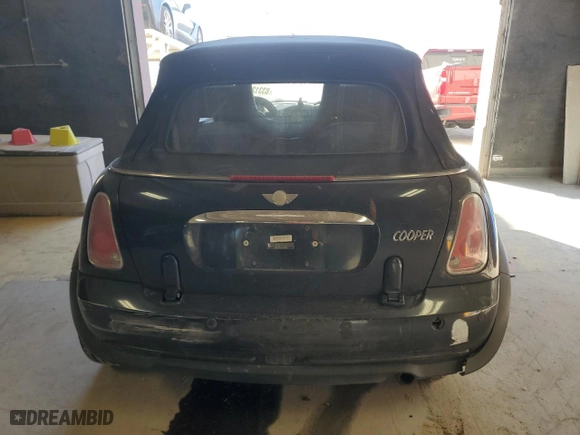 2005 MINI Cooper Convertible with VIN WMWRF33415TF62467, listed as a Copart auction lot 83312854 with 0 mi miles and Salvage Title. Bid and sale history available at carsss.com. Image 6.