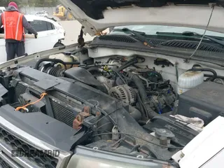 2006 Chevrolet Silverado 2500HD LT1 with VIN 1GCHK29U16E161242, listed as a IAAI auction lot 43570933 with 195,339 mi miles and . Bid and sale history available at DreamBid. Image 22.