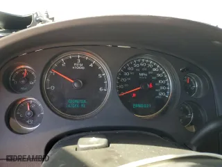 2008 Chevrolet Avalanche LS with VIN 3GNEC12J58G258506, listed as a Copart auction lot 49299675 with 142,056 mi miles and Salvage Title. Bid and sale history available at carsss.com. Image 9.