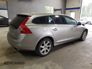 2015 Volvo V60 T5 Drive-E with VIN YV140MEJ3F1246824, listed as a Copart auction lot 76025774 with 95,055 mi miles and Salvage Title. Bid and sale history available at carsss.com. Image 3.