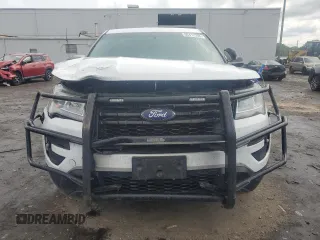2016 Ford Police Interceptor Utility z VIN 1FM5K8AR2GGC50476, wystawiony jako Copart lot #56412205 z przebiegiem 146 986 mil mil oraz Tytuł czysty. Historia ofert i sprzedaży dostępna na DreamBid. Obrazek 5.