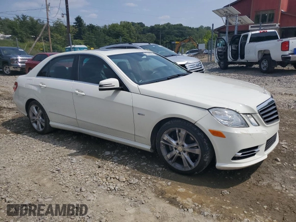 2012 Mercedes-Benz E 350 Luxury with VIN WDDHF8JB3CA635251, listed as a Copart auction lot 67448924 with 155,449 mi miles and Salvage title. Bid and sale history available at DreamBid. Image 4.