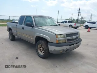 2003 Chevrolet Silverado 1500 LT with VIN 1GCEK19T23E244484, listed as a IAAI auction lot 42035731 with 363,892 mi miles. Bid and sale history available at carsss.com. Image 1.