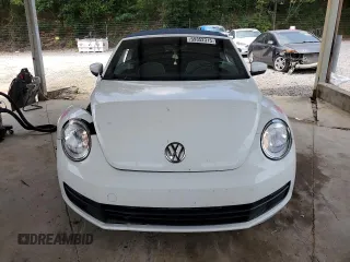 2016 Volkswagen Beetle Denim с VIN 3VW507AT7GM814044, выставлен на аукционе Copart как лот 59352315 с пробегом Не указан миль и Списание • Salvage title. История ставок и продаж доступна на DreamBid. Изображение 5.
