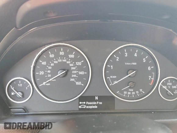 2016 BMW 3 Series 320i xDrive z VIN WBA8E5G51GNU20198, wystawiony jako Copart lot #74358924 z przebiegiem Nie podano mil oraz Nie do naprawy • Non repairable. Historia ofert i sprzedaży dostępna na DreamBid. Obrazek 9.
