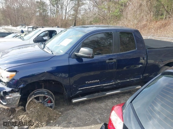 2013 Toyota Tundra 4WD Truck with VIN 5TFUM5F14DX040405, listed as a IAAI auction lot 41804283 with NaN miles. Bid and sale history available at carsss.com. Image 15.