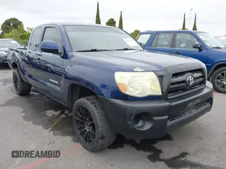 2006 Toyota Tacoma z VIN 5TETX22N46Z260973, wystawiony jako IAAI lot #42194711 z przebiegiem 108 638 mil mil oraz . Historia ofert i sprzedaży dostępna na DreamBid. Obrazek 1.