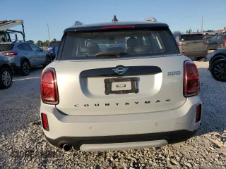 2022 MINI Countryman Cooper with VIN WMZ43BR00N3N70142, listed as a Copart auction lot 86846004 with 38,921 mi miles and Clean title. Bid and sale history available at DreamBid. Image 6.