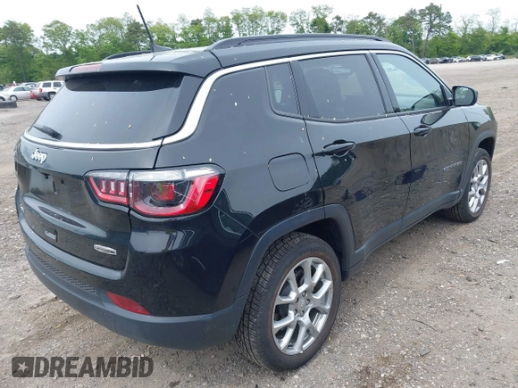 2023 Jeep Compass Latitude Lux with VIN 3C4NJDFN7PT528791, listed as a IAAI auction lot 42344745 with 30,066 mi miles and . Bid and sale history available at DreamBid. Image 4.