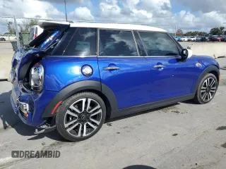 2020 MINI Hardtop 4 Door Cooper S z VIN WMWXU9C06L2L49091, wystawiony jako Copart lot #84885264 z przebiegiem 70 542 mil mil oraz Szkoda całkowita • Salvage title. Historia ofert i sprzedaży dostępna na DreamBid. Obrazek 3.