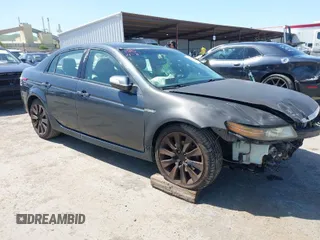 2007 Acura TL with VIN 19UUA66267A020169, listed as a IAAI auction lot 41963375 with 179,258 mi miles. Bid and sale history available at carsss.com. Image 1.