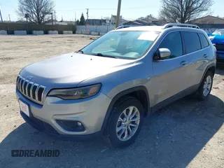 2019 Jeep Cherokee Latitude with VIN 1C4PJLCB5KD286448, listed as a IAAI auction lot 41995133 with 84,758 mi miles. Bid and sale history available at carsss.com. Image 20.