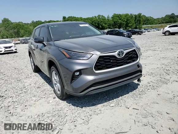 2024 Toyota Highlander LE with VIN 5TDKDRAH4RS529743, listed as a Copart auction lot 53196865 with 31,678 mi miles and Salvage title. Bid and sale history available at DreamBid. Image 14.
