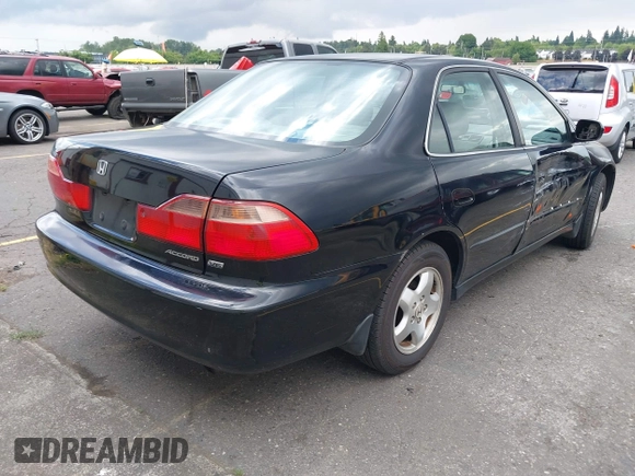 2000 Honda Accord EX с VIN 1HGCG1659YA018277, выставлен на аукционе IAAI как лот 42334541 с пробегом 243 362 миль миль и . История ставок и продаж доступна на DreamBid. Изображение 4.