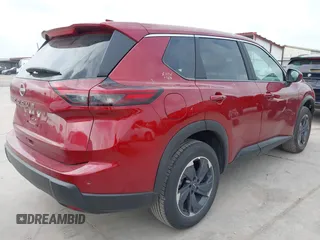 2025 Nissan Rogue SV with VIN 5N1BT3BA1SC772026, listed as a IAAI auction lot 42166212 with 12,207 mi miles. Bid and sale history available at carsss.com. Image 4.