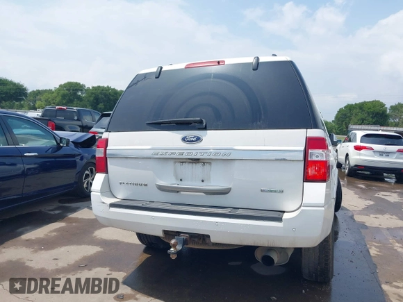 2015 Ford Expedition Platinum z VIN 1FMJU1LT8FEF18854, wystawiony jako IAAI lot #42127115 z przebiegiem 178 647 mil mil oraz . Historia ofert i sprzedaży dostępna na DreamBid. Obrazek 16.