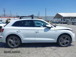 2021 Audi Q5 Premium Plus z VIN WA1E2AFY1M2043365, wystawiony jako IAAI lot #42286970 z przebiegiem 28 438 mil mil oraz . Historia ofert i sprzedaży dostępna na DreamBid. Obrazek 14.