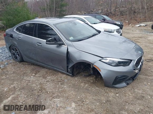 2022 BMW 2 Series 228i xDrive z VIN WBA73AK03N7J83155, wystawiony jako IAAI lot #42017164 z przebiegiem 64 264 mil mil oraz . Historia ofert i sprzedaży dostępna na DreamBid. Obrazek 1.