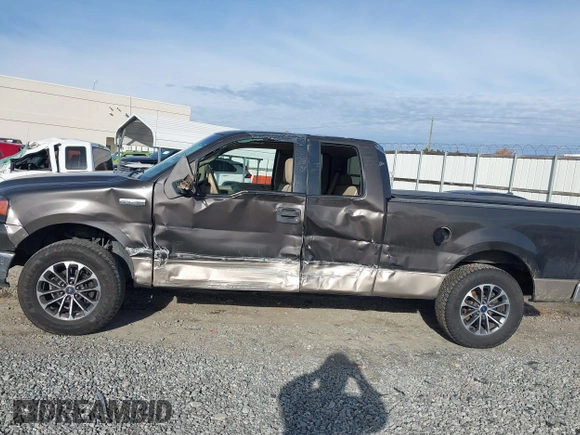 2005 Ford F-150 XLT with VIN 1FTPX12505NB28550, listed as a IAAI auction lot 41381125 with 248,711 mi miles. Bid and sale history available at carsss.com. Image 6.