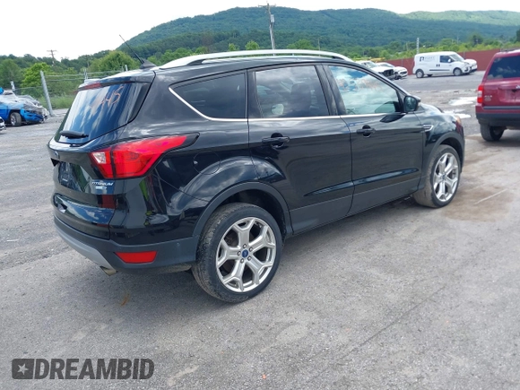 2019 Ford Escape Titanium с VIN 1FMCU9J95KUA09190, выставлен на аукционе IAAI как лот 42539445 с пробегом 61 027 миль миль и . История ставок и продаж доступна на DreamBid. Изображение 4.