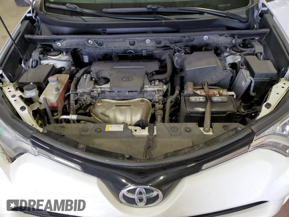 2016 Toyota RAV4 XLE с VIN JTMRFREV8GD191572, выставлен на аукционе Copart как лот 61609975 с пробегом 140 648 миль миль и Списание • Salvage title. История ставок и продаж доступна на DreamBid. Изображение 12.