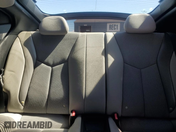2012 Hyundai Veloster w/Black Int с VIN KMHTC6ADXCU072938, выставлен на аукционе Copart как лот 56767105 с пробегом 110 562 миль миль и Чистый • Clean title. История ставок и продаж доступна на DreamBid. Изображение 10.