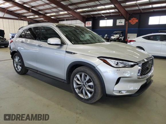 2019 Infiniti QX50 Luxe z VIN 3PCAJ5M3XKF128379, wystawiony jako Copart lot #55037095 z przebiegiem 83 906 mil mil oraz Szkoda całkowita • Salvage title. Historia ofert i sprzedaży dostępna na DreamBid. Obrazek 4.