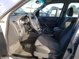 2007 Ford Escape XLS with VIN 1FMYU92Z97KA43155, listed as a Copart auction lot 75567154 with 240,603 mi miles and Salvage Title. Bid and sale history available at carsss.com. Image 7.