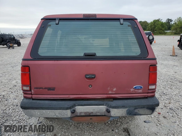 1992 Ford Explorer Eddie Bauer z VIN 1FMDU32X8NUB83368, wystawiony jako Copart lot #70852604 z przebiegiem 660 968 mil mil oraz Szkoda całkowita • Salvage title. Historia ofert i sprzedaży dostępna na DreamBid. Obrazek 6.