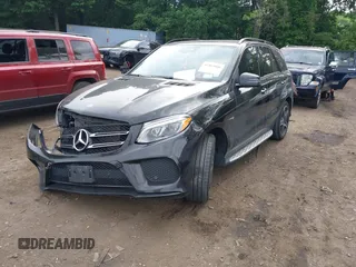 2017 Mercedes-Benz GLE 43 AMG с VIN 4JGDA6EB6HA959190, выставлен на аукционе IAAI как лот 42463806 с пробегом 106 420 миль миль и . История ставок и продаж доступна на DreamBid. Изображение 2.