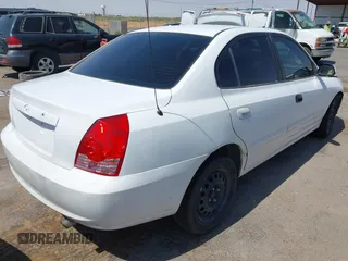 2004 Hyundai Elantra GLS z VIN KMHDN46D64U808402, wystawiony jako IAAI lot #42341726 z przebiegiem Nie podano mil oraz . Historia ofert i sprzedaży dostępna na DreamBid. Obrazek 4.