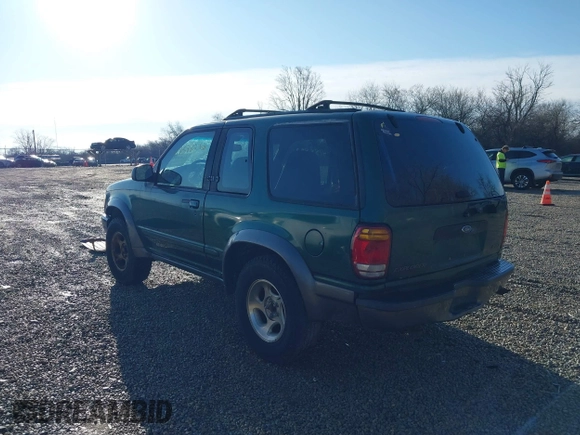 1999 Ford Explorer Sport with VIN 1FMYU24E6XUB80611, listed as a IAAI auction lot 41858826 with 209,656 mi miles and . Bid and sale history available at DreamBid. Image 3.