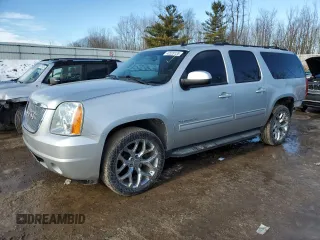 2013 GMC Yukon XL SLE with VIN 1GKS1HE02DR203829, listed as a Copart auction lot 42528135 with 191,223 mi miles and Clean Title. Bid and sale history available at carsss.com. Image 1.