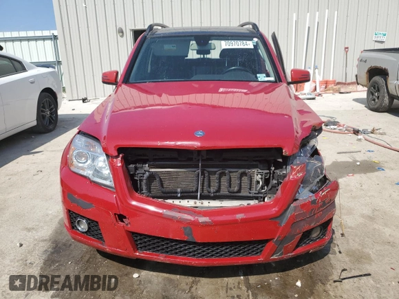 2011 Mercedes-Benz GLK 350 with VIN WDCGG8HB3BF627347, listed as a Copart auction lot 70970784 with 177,000 mi miles and Non Repairable. Bid and sale history available at DreamBid. Image 5.