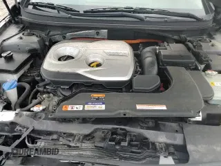 2017 Hyundai Sonata Limited с VIN KMHE34L14HA057585, выставлен на аукционе Copart как лот 80699175 с пробегом 123 398 миль миль и На запчасти • Non repairable. История ставок и продаж доступна на DreamBid. Изображение 13.
