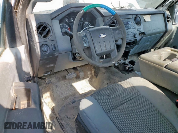 2011 Ford F-250 XL with VIN 1FTBF2A64BEA64604, listed as a Copart auction lot 60738135 with 194,087 mi miles and Salvage title. Bid and sale history available at DreamBid. Image 8.