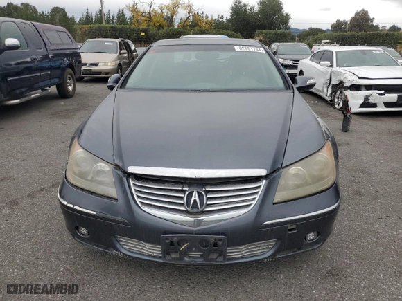 2005 Acura RL with VIN JH4KB16595C008713, listed as a Copart auction lot 82051764 with 339,585 mi miles and Salvage Title. Bid and sale history available at carsss.com. Image 5.