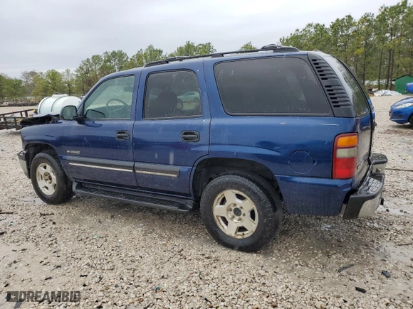 2002 Chevrolet Tahoe LT with VIN 1GNEC13ZX2R170031, listed as a Copart auction lot 88728135 with 370,496 mi miles and Salvage Title. Bid and sale history available at carsss.com. Image 2.