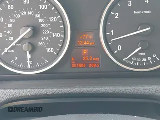 2013 BMW X5 xDrive35i z VIN 5UXZV4C50D0B01294, wystawiony jako IAAI lot #42280518 z przebiegiem 91 804 mil mil oraz . Historia ofert i sprzedaży dostępna na DreamBid. Obrazek 15.